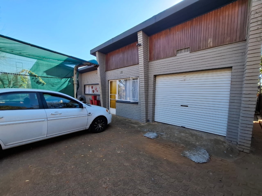 4 Bedroom Property for Sale in Hospitaalpark Free State